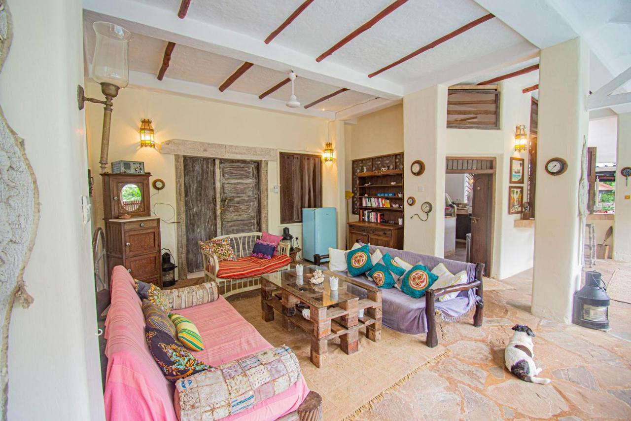 לינה וארוחת בוקר Kwale Mami Wata House מראה חיצוני תמונה