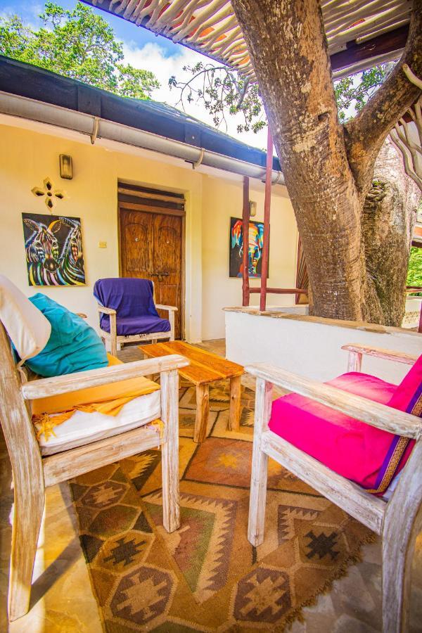לינה וארוחת בוקר Kwale Mami Wata House מראה חיצוני תמונה