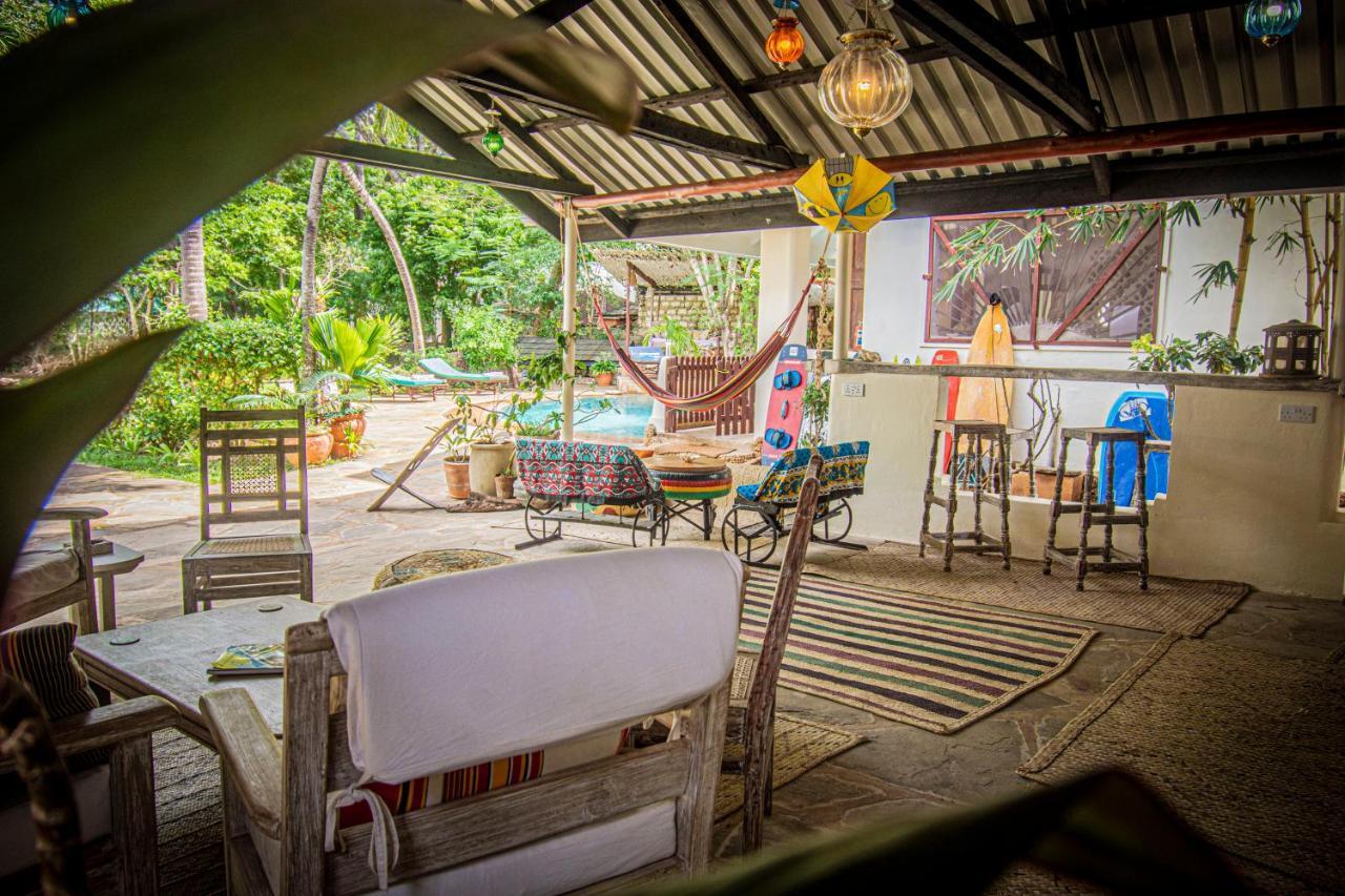 לינה וארוחת בוקר Kwale Mami Wata House מראה חיצוני תמונה